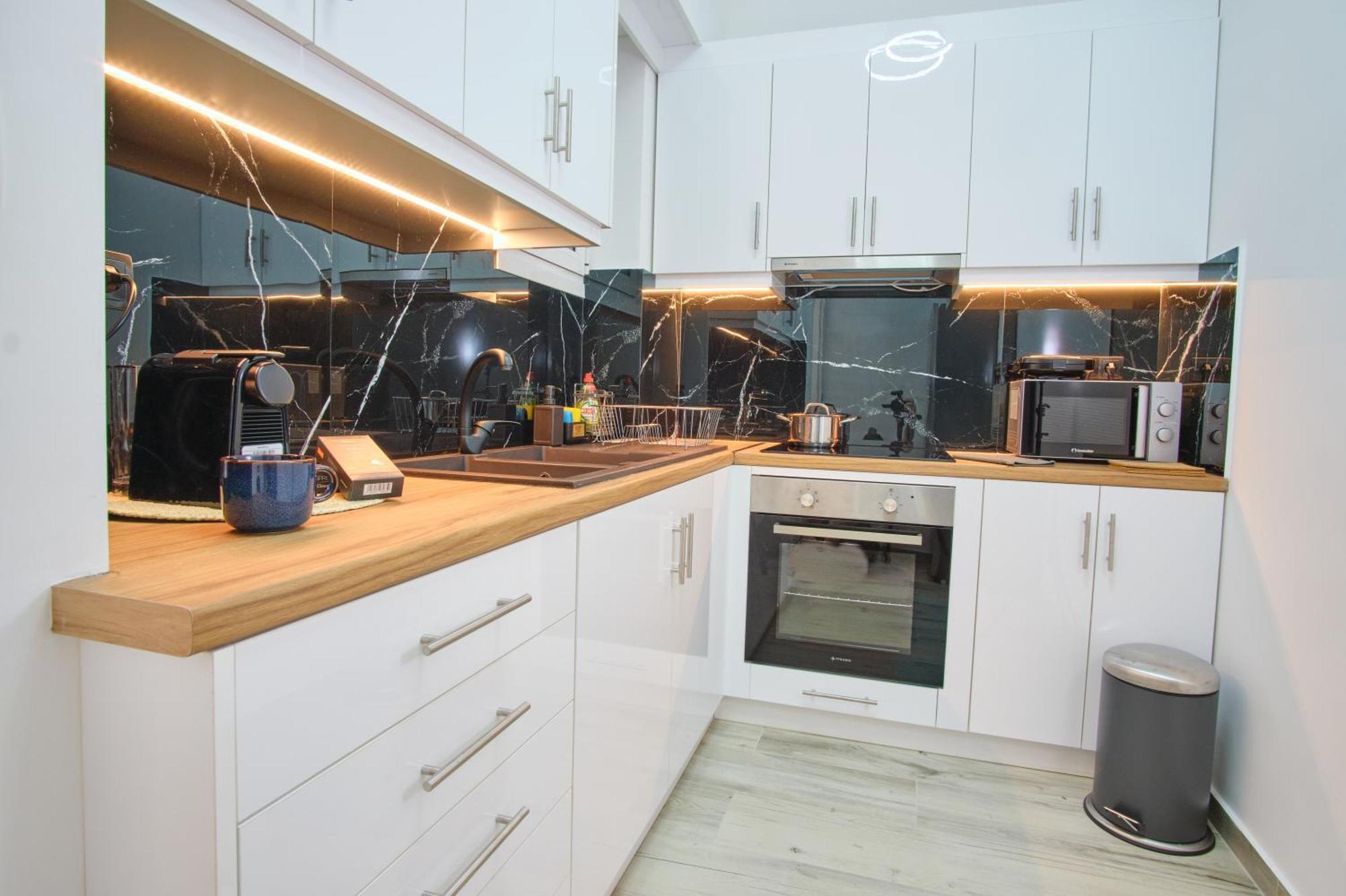 Central Cozy House เอเธนส์ ภายนอก รูปภาพ